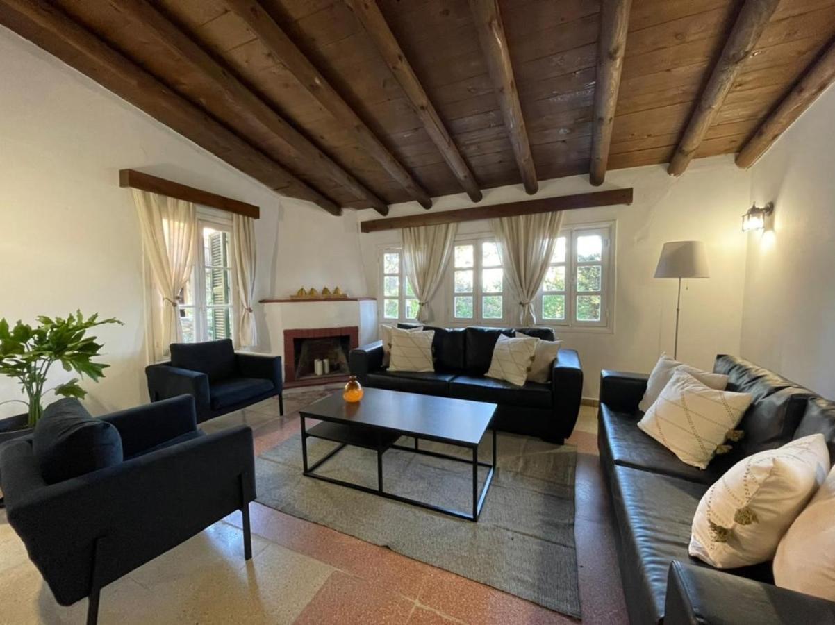 Semiramis Lodge Plátres Eksteriør bilde